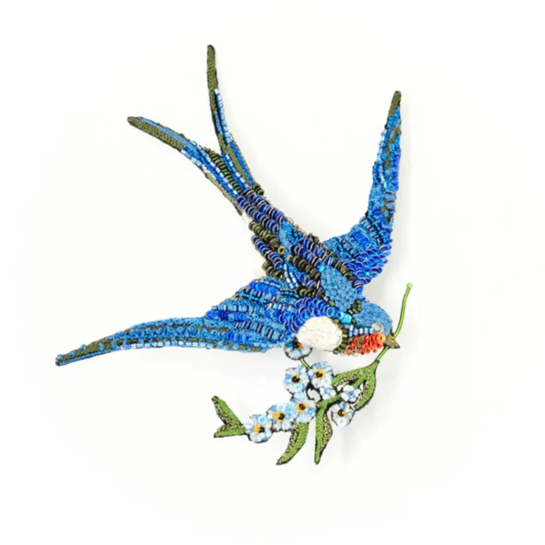 Trovelore Broach Pin- Peace Swallow